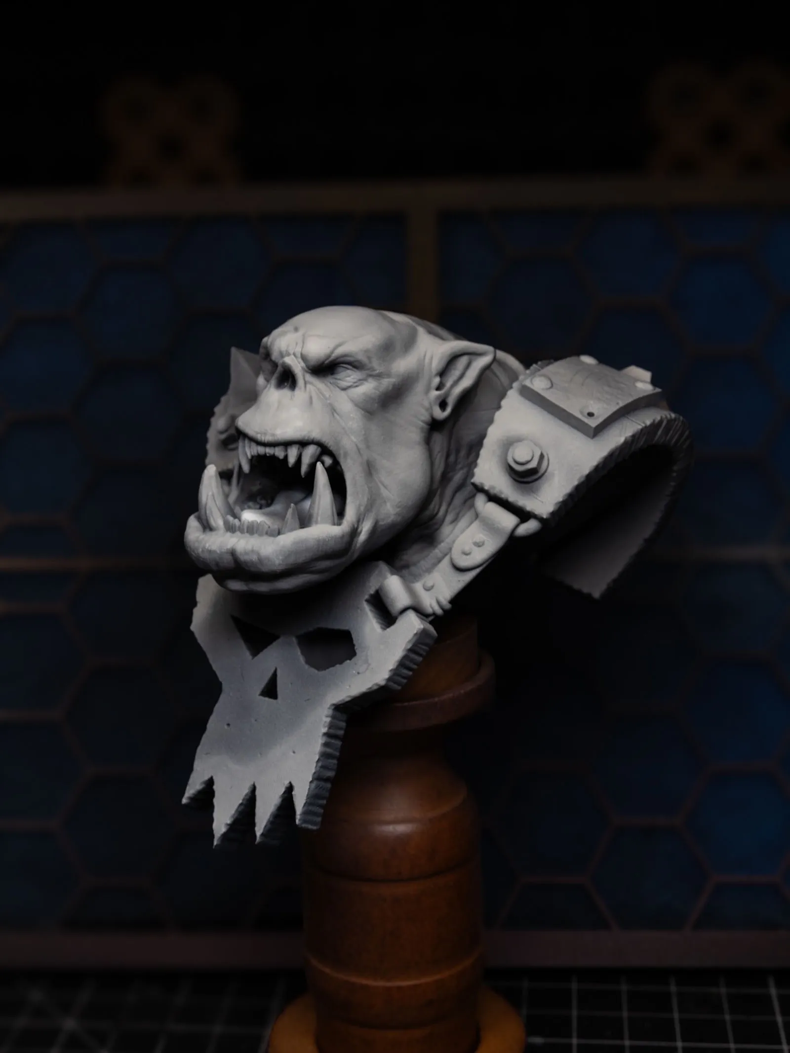 Ork bust zenithal, showing strong value separation from another angle