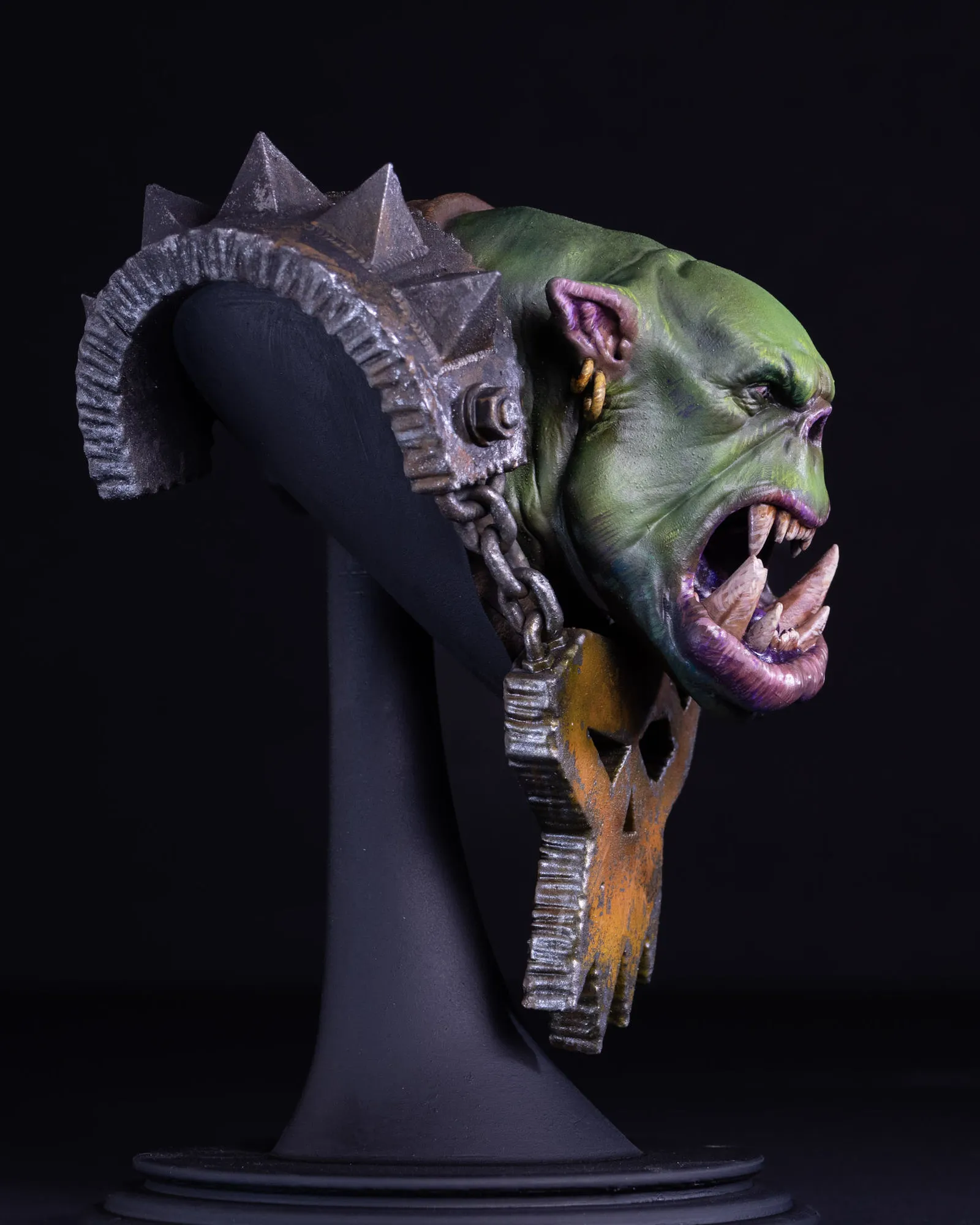 Finished Ork bust, detail angle